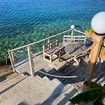 Hotel Xhefri 2