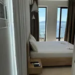 Xhefri 2 Sarandë