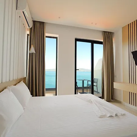 Hotel Xhefri 2