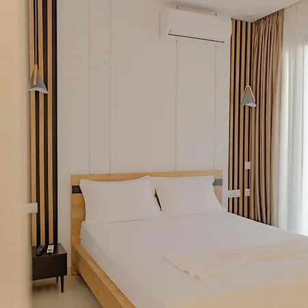 Xhefri 2 Hotel