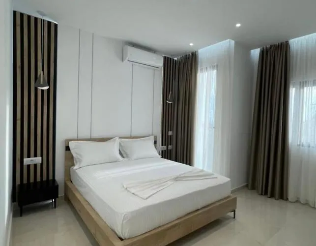 Xhefri 2 * Saranda